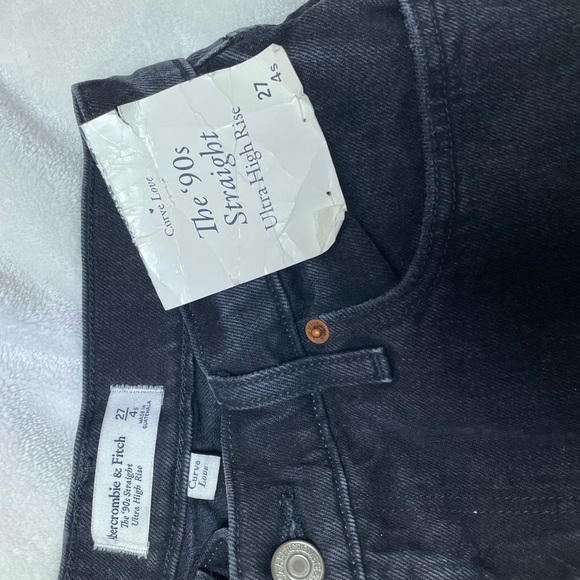 BNWT 90’s High rise Curve love black jeans - Picture 4 of 5